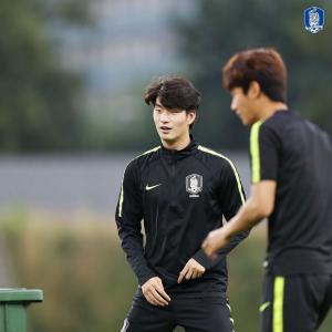 ‘기성용 아버지’ 기영옥 단장이 발굴한 축구선수 김정민은 누구?…FC 리퍼링 소속 2018 아시안게임 금메달리스트