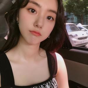 ‘조선생존기’ 박세완, 재방송도 보게 하는 완벽 비주얼…“오랜만에 단장”