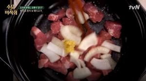 ‘수요미식회’ 이정섭 표 김치찌개&김치볶음 레시피 공개 ‘마지막엔 챔기름 한방울’
