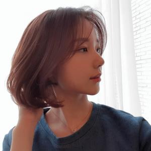 영화 ‘상류사회’ 김규선, 단발 머리도 찰떡 소화…‘30대 유부녀 맞나요?’