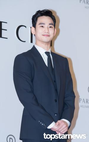 [이슈] ‘만기 전역’ 김수현, “군 복무 중 면회 한 번도 없었다” 왜?…오늘(1일) 전역 신고