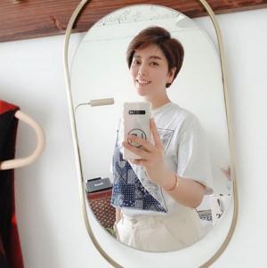 ‘민우혁♥’ 이세미, 일상 속 청순함 가득한 비주얼…“자연스럽고 아름다운 미소”