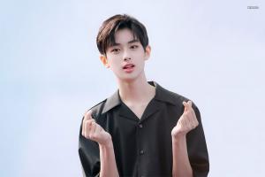 젤리피쉬엔터테인먼트 김민규 연습생, 유죄급 비주얼의 소유자?…‘투표 부르는 미모’