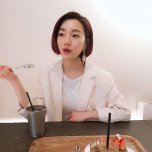 ‘연애의 맛 시즌2’ 이형철 소개팅녀 신주리, 직업-나이 궁금증 부르는 미모…“김작가님 감사”