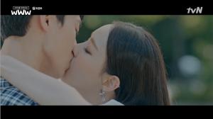 ‘검색어를 입력하세요 WWW’ 마지막화, 이다희 X 이재욱 입대 전 마지막 박력 키스 (1)