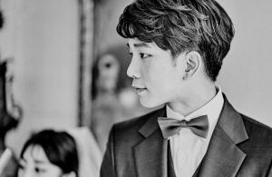 ‘최예슬♥’ 지오, 웨딩촬영 사진 공개…흑백 사진 속 풍기는 분위기