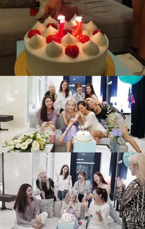 소녀시대(SNSD) 태연, 12살이 돼  ‘다시 만난 우리의 세계’…변함없는 우정 과시