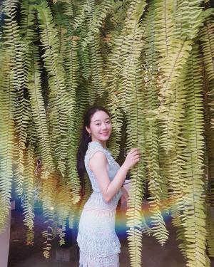 ‘뭐든지 프렌즈’ 이시원, 몸매까지 완벽한 뇌섹녀…‘서울대 출신 배우의 일상’