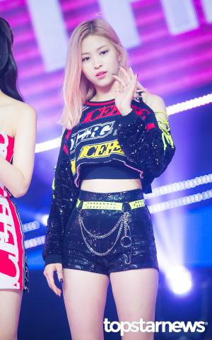 [HD포토] 있지(ITZY) 류진, ‘믿지들 안녕~’ (쇼챔피언)