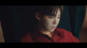 위너(WINNER) 김진우의 솔로 데뷔곡 &apos;또또또&apos; MV 티저 공개...&apos;매혹적인 비주얼&apos;