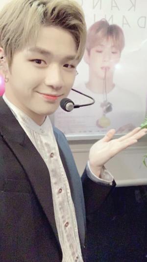 강다니엘, 싱가포르 팬미팅 후 소감 전해 “남은 팬미팅 기대해주세요”