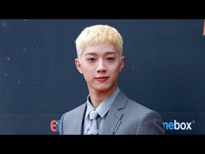 라이관린, 홍콩 경찰 지지 이후 근황…고양이 안고 편안한 미소 