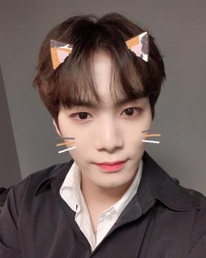 뉴이스트(NU&apos;EST) JR(김종현), 간절해지만 나타나는 쩨알이…‘갱얼지냥이 왕자님’