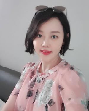 ‘정준호♥’ 이하정, 40대 나이가 믿기지 않는 미모…‘두 아이의 엄마라니’