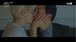 ‘악마가너의이름을부를때’ 9화, “키스 말이야” 박성웅 X 이엘과의 키스에 심장이 뛰었다! (1)