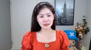 ‘아프리카TV’ BJ한송이, ‘조선족 비하발언’ 심경 밝혀 “탈북 중 일부 조선족에게 인간 이하 취급” 눈물