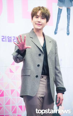 [HD포토] 슈퍼주니어(Super Junior) 규현, ‘빠질 수 없는 슈퍼주니어 포즈’ (노래에 반하다)