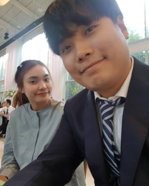 신성진♥이진아, 결혼식장서 근황 전해…음악인 부부의 행복한 하루