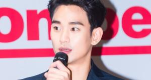 김수현, 수트핏도 남자다운 분위기 풍기는 남자 ★ 1위…2위 소지섭˙3위 김남길 뒤이어 