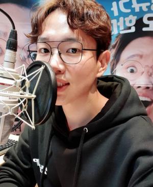 ‘굿모닝FM’ 장성규, “요즘 내 삶의 낙 라디오”…유튜브 채널 한 달 수익 20억?