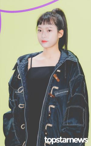[HD포토] 에이프릴(April) 양예나, ‘귀엽게 노출한 쇄골라인’ (2020 S/S 서울패션위크)