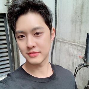 엠블랙 승호, 데뷔 10주년과 나이 33세 생일 겹경사…이준의 근황은?