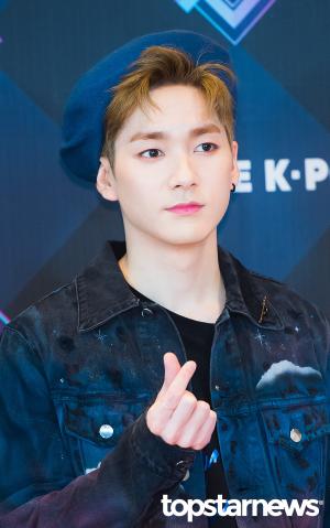 [HD포토] 뉴이스트(NU’EST) 아론(Aron), ‘잘생김 가득 묻은 얼굴’ (엠카운트다운)