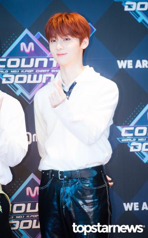 [HD포토] 뉴이스트(NU’EST) 황민현, ‘여심 흔드는 미소’ (엠카운트다운)