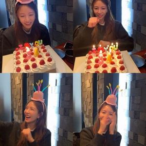 보아(BoA), 귀여운 34살의 흔한 생일날 표정 "앗싸 나 생일!"