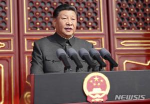 시진핑-캐리람 홍콩 행정장관 만남에 자오커즈 공안부장도 배석…중국 개입 의지 시사