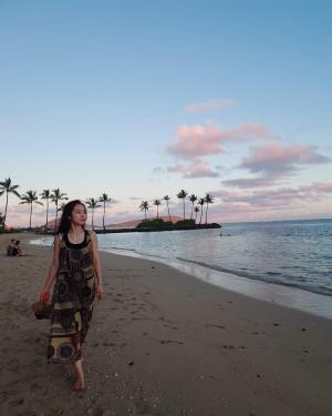 ‘부라더 시스터’ 홍자, 하와이 빛내는 미모…‘미스트롯’ 콘서트 진행 중