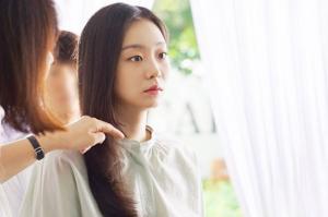 영화 ‘마녀’ 김다미, 단발에서 긴 생머리로 변신 ‘청순 보스’…“이쁜 건 여전”