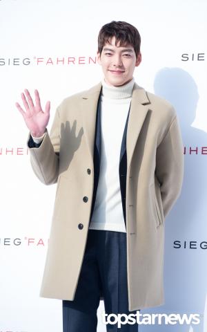 [이슈] 배우 김우빈, ‘청룡영화상’ 참석으로 근황 전한다…비인두암 투병 후 복귀 시동