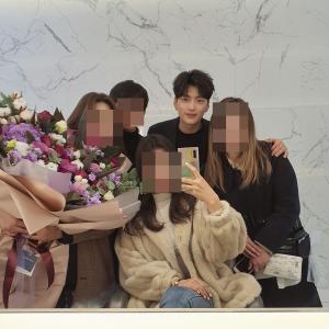 드라마 ‘초콜릿’ &apos;린아♥&apos;장승조, 동료들과 함께한 다정한 일상 "얼굴천재 연기천재"
