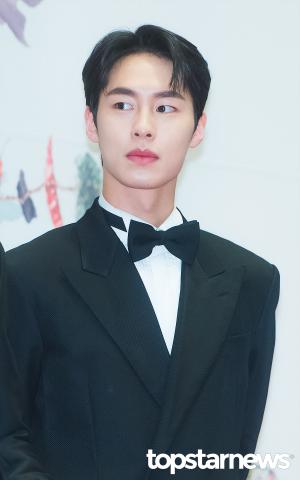 [HD포토] 이재욱, ‘집중하는 눈빛’ (2019 MBC 연기대상)