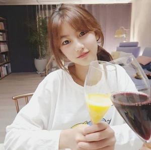 박연수, 딸 송지아와 와인잔 들고…“내 평생 술 친구”
