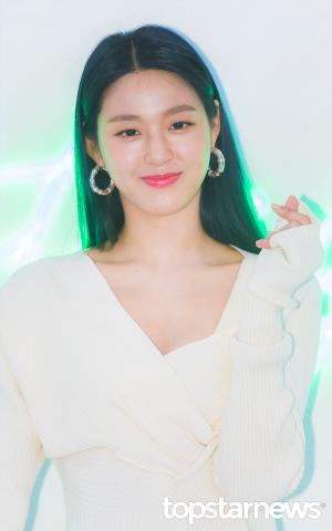 [HD포토] 에이오에이(AOA) 설현, ‘오늘 열일하는 떠려니’ (보테가 베네타)