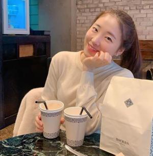 &apos;연애의 맛 시즌3&apos; 이재황♥유다솜, 새해에도 미모는 그대로 "올해의 사소한 목표"