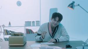옹성우, 첫 번째 디지털 싱글 &apos;WE BELONG&apos; 뮤비 티저 공개…&apos;팬미팅서 첫 무대 선보여&apos;