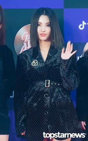 [HD포토] (여자)아이들((G)I-DLE) 소연, ‘시선 압도하는 퀸소연’ 2020 제34회 골든디스크어워즈 사진 4장