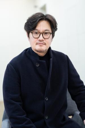 [인터뷰①] 영화 ‘남산의 부장들’ 우민호 감독, “이병헌 등 배우들이 잘 버텨 준 작품…전적으로 믿었다”