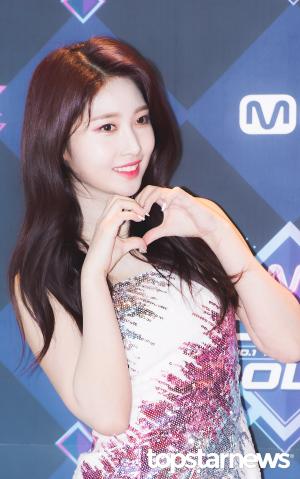 [HD포토] ‘청순 비주얼’로 ‘男心 저격’, ‘수지 닮음 꼴’ 에버글로우(EVERGLOW) 시현 엠카운트다운 리허설 포토타임 사진 10pics