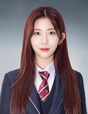 [HD포토] 공원소녀(GWSN) 민주 제9회 한림연예예술고등학교 졸업앨범 사진