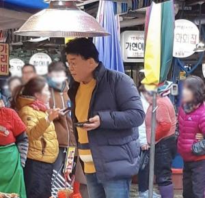 ‘백종원의 골목식당’ 공릉동 다음은 포항?…포착된 사진 보니 "선거 유세급"