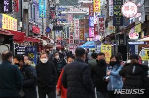 [속보] 서울시 영등포구 코로나19 3번째 확진자는 대림동 20대 남성, 포스코건설 직원…두 번째 환자 아들