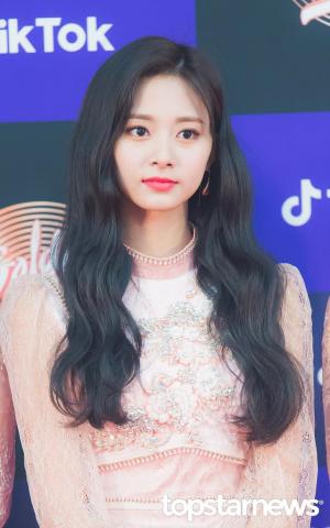 트와이스(TWICE) 쯔위, 코로나19 자가격리 中 전한 근황…“빨리 지나갔으면 좋겠다”