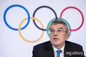바흐 IOC위원장 "코로나19 확산으로 WHO 요청시 도쿄올림픽 개최 포기할 수도"