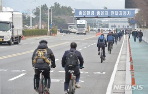 자동차 협력사 대표들, 현대차에 &apos;근무시간 연장&apos; 탄원서 전달