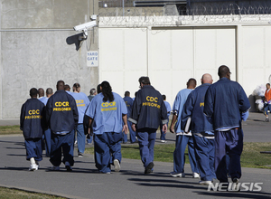 뉴욕·뉴저지 교도소,코로나19 확산에 죄수 대거 석방계획