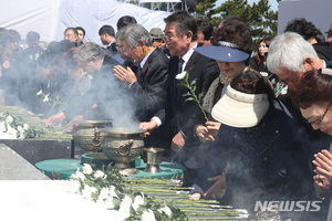 제주4·3 영령 추모도 막은 코로나19…온라인 추모관 운영